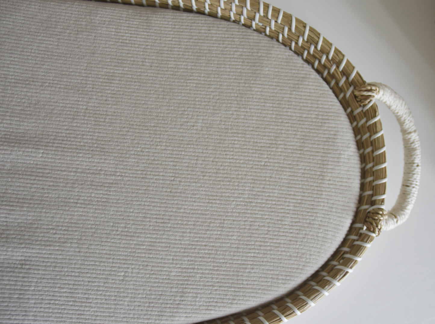 Matrashoes verschoonmand kwantum / mozesmandje "Smalle rib Sand"