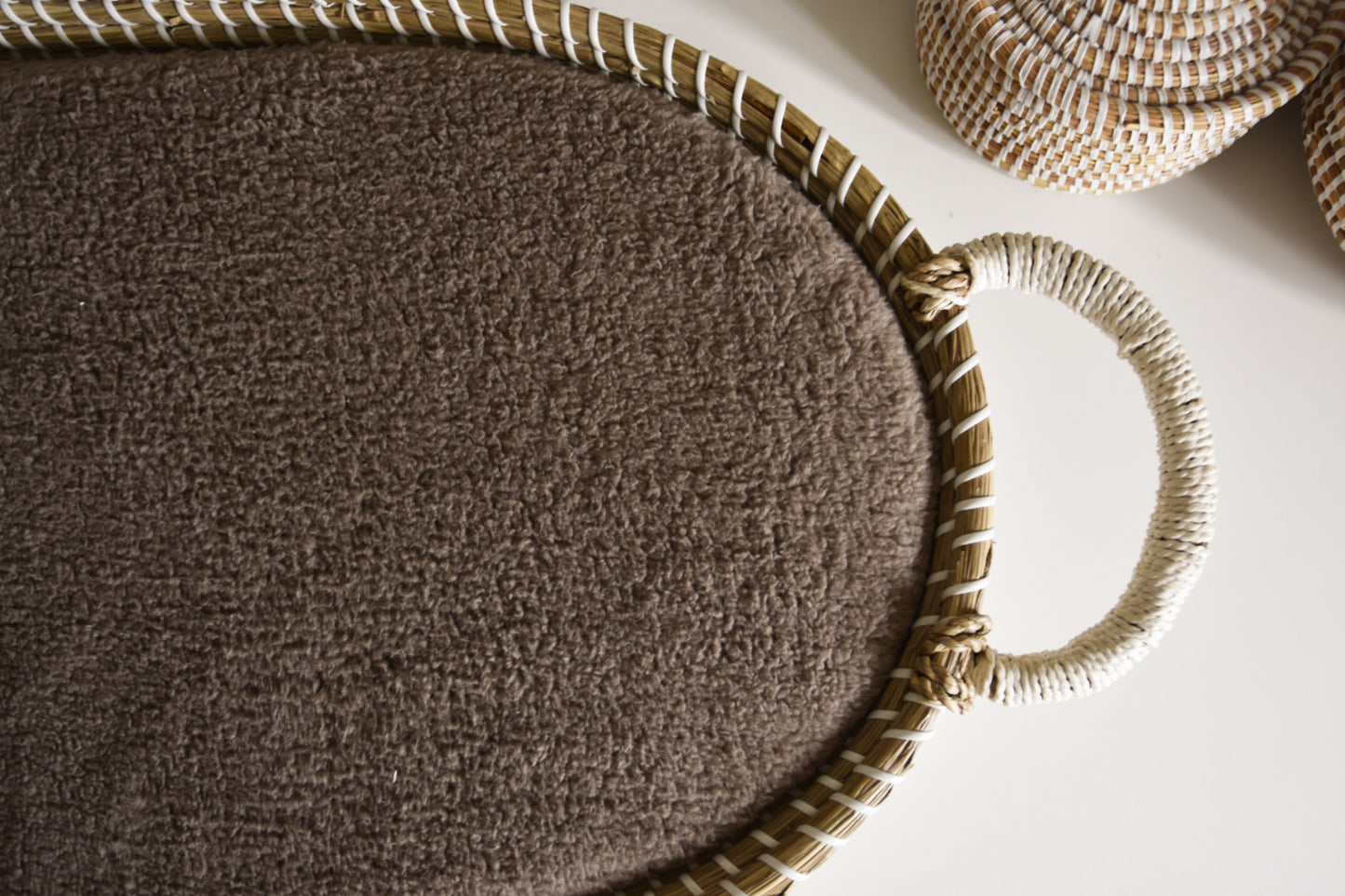 Matrashoes verschoonmand Kwantum / mozesmandje "Teddy taupe"