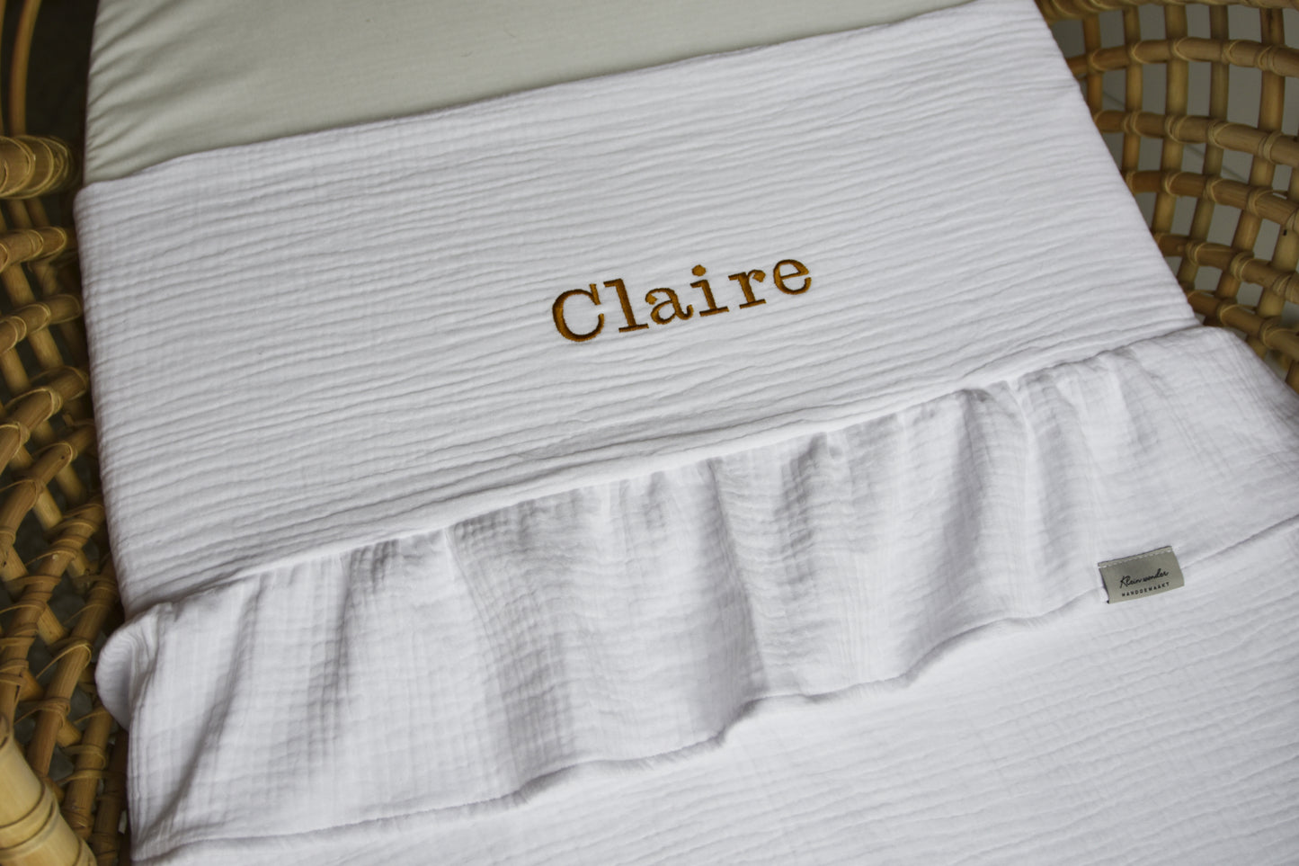 Gepersonaliseerd met naam: Hydrofiel doek met ruffles