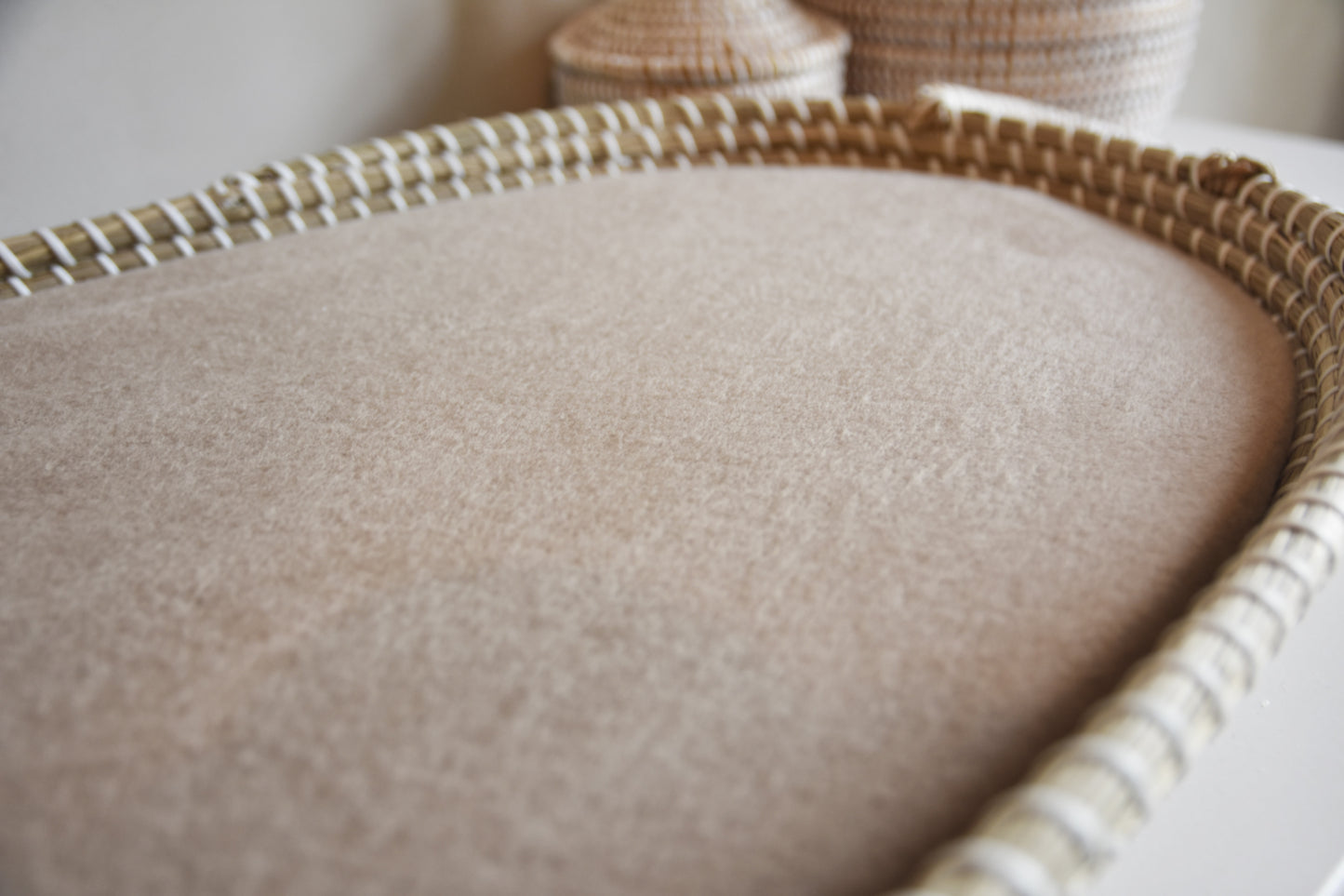 Matrashoes verschoonmand kwantum / mozesmandje "Donker beige fleece"